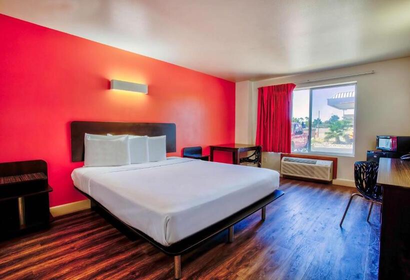 带大床的标准间, Motel 6hesperia, Ca  West Main Street I15