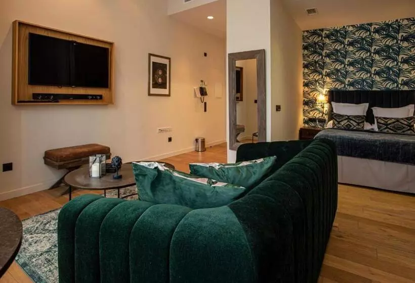ジュニアスイート, Palma Suites