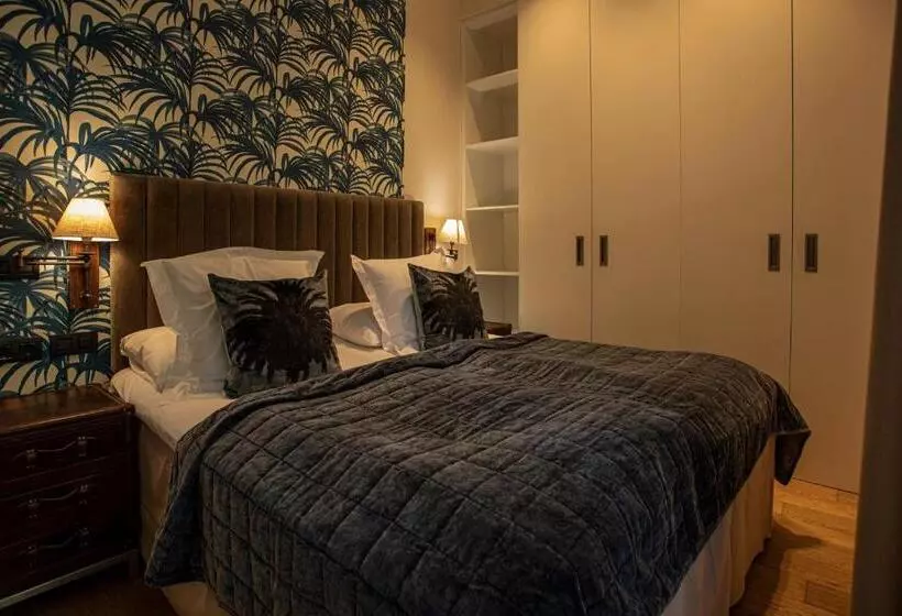 スイート, Palma Suites