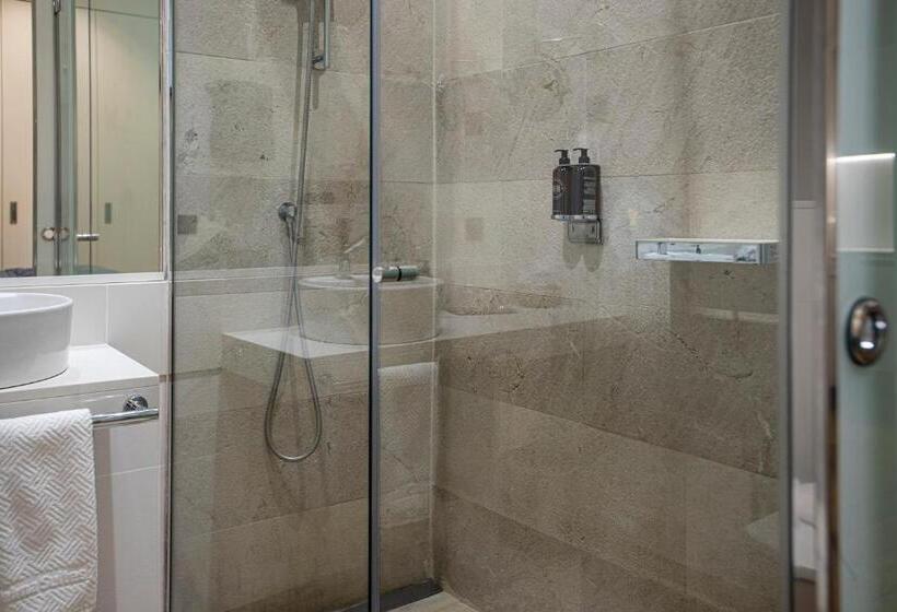 스위트, Palma Suites