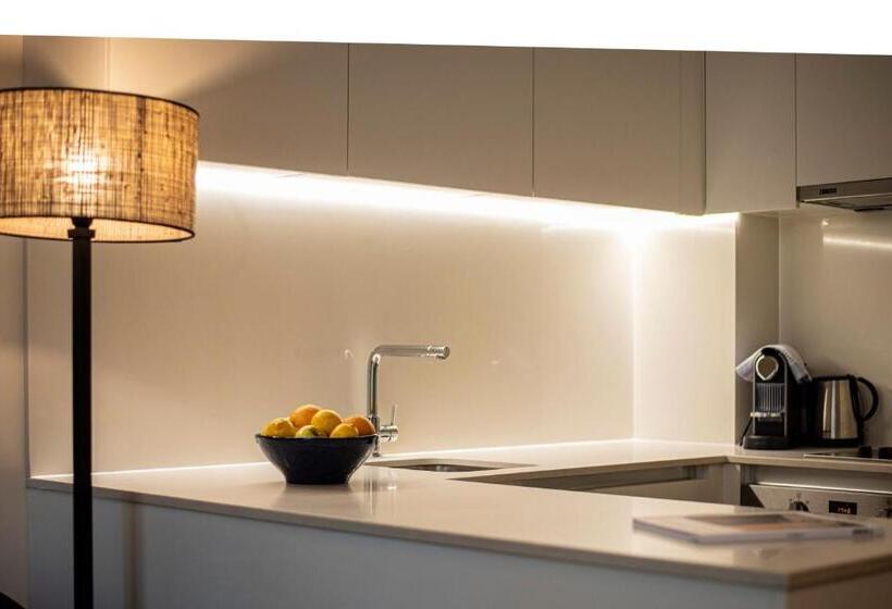 스위트, Palma Suites