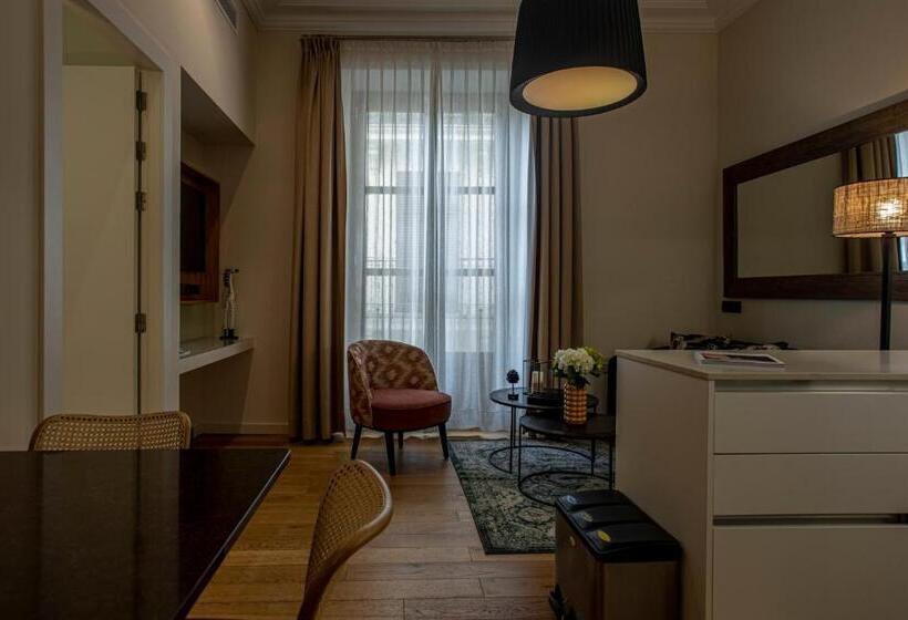 스위트, Palma Suites