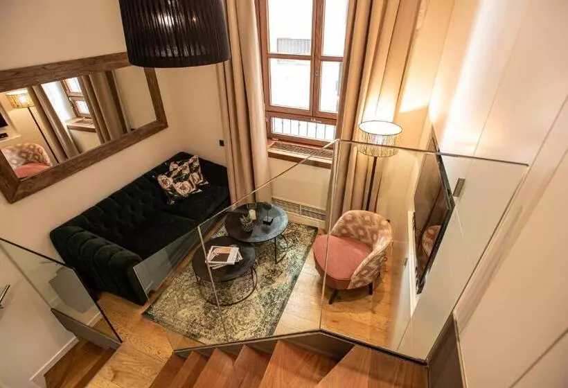 プレミアムスイート, Palma Suites