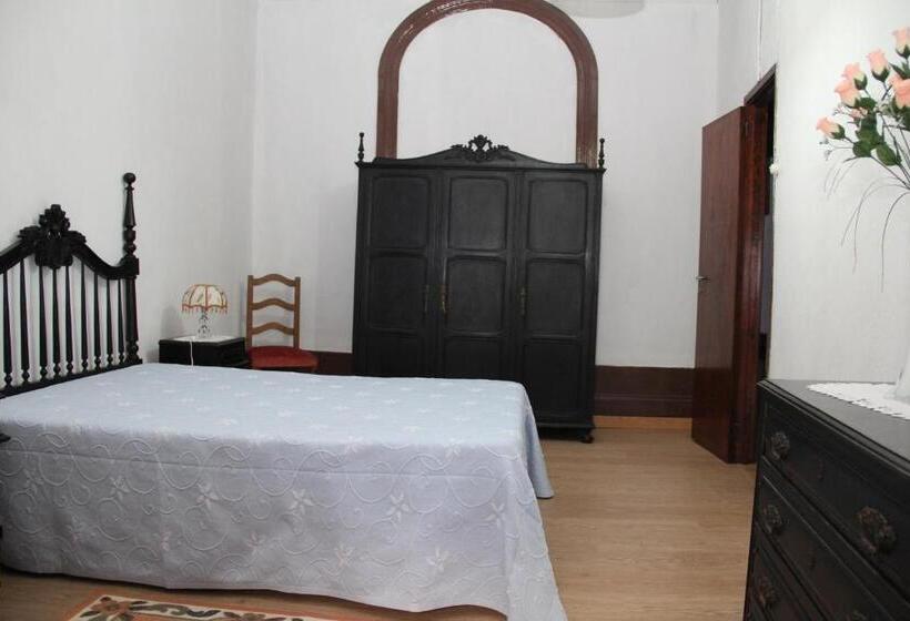 اتاق استاندارد با بالکن, Almada Guest House