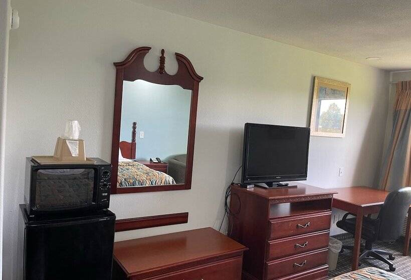 اتاق استاندارد با 2 تخت دوبل, Days Inn By Wyndham Lafayette Scott
