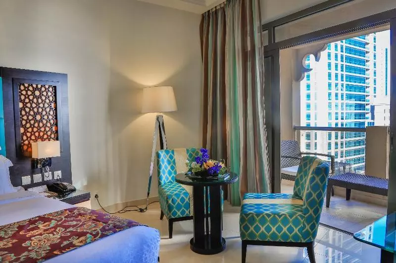 اتاق لوکس با چشم‌انداز دریا, Bahi Ajman Palace