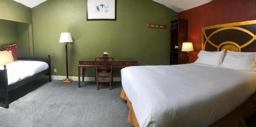 חדר סטנדרט עם מיטת קינג, Bodega Bay Inn