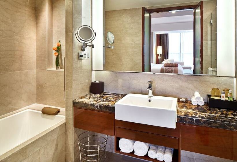 Номер Стандарт Двуспальная Кровать, Crowne Plaza Zhenjiang, An Ihg