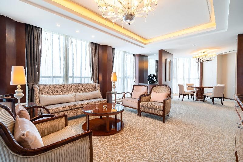 Люкс Кровать Кинг, Crowne Plaza Zhenjiang, An Ihg
