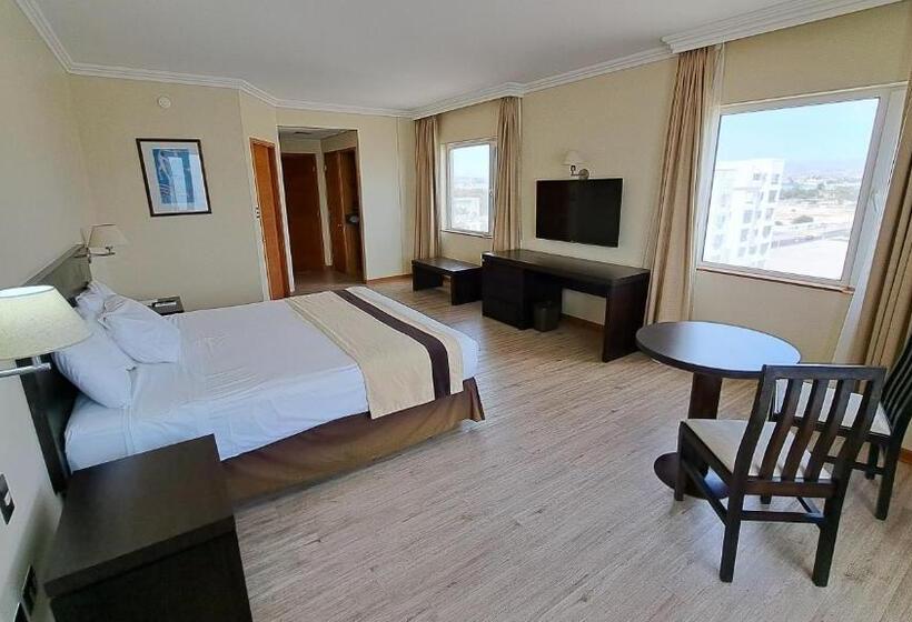 Номер Стандарт Вид на Море, Diego De Almagro Arica