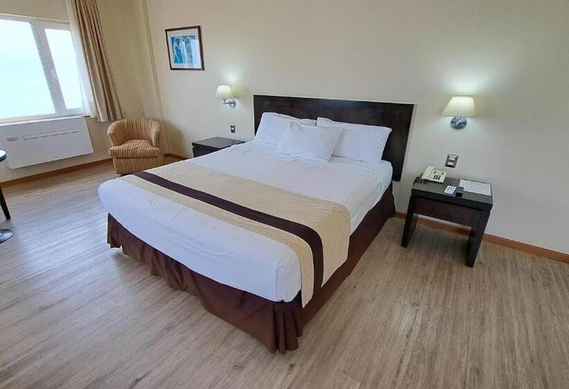 Номер Стандарт Вид на Море, Diego De Almagro Arica