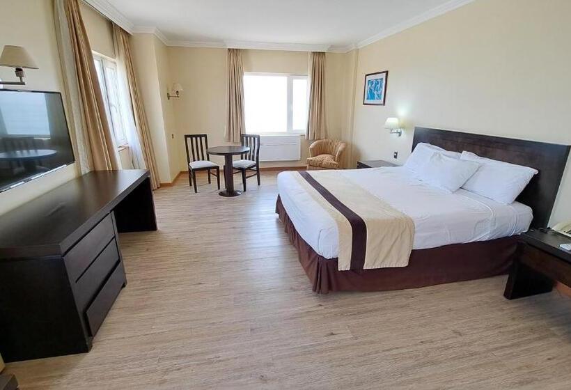 Номер Стандарт Вид на Море, Diego De Almagro Arica