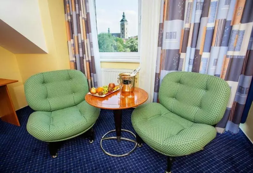 اتاق استاندارد, Savoy