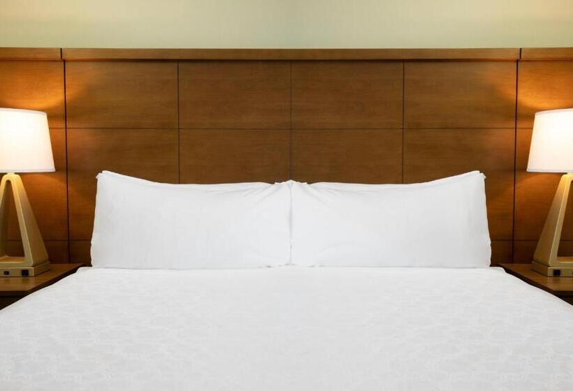 キングサイズベッドのスイートルーム, Staybridge Suites Reno Nevada, An Ihg