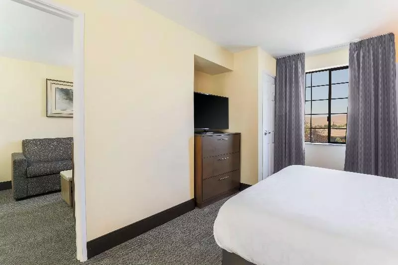 身障者適用スイートルーム, Staybridge Suites Reno Nevada, An Ihg