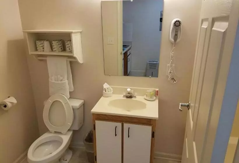 スタンダードスタジオ, Affordable Suites Florence