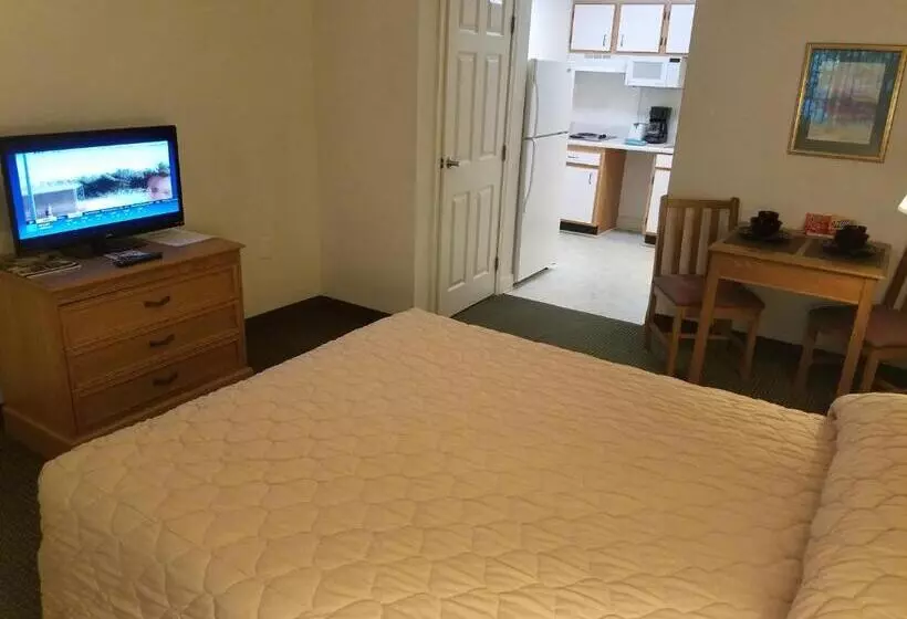 スタンダードスタジオ, Affordable Suites Florence