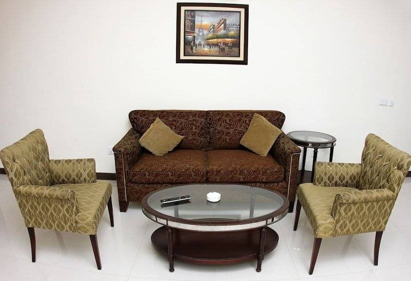 سوئیت رویال, Dreamworld Resort, Hotel & Golf Course