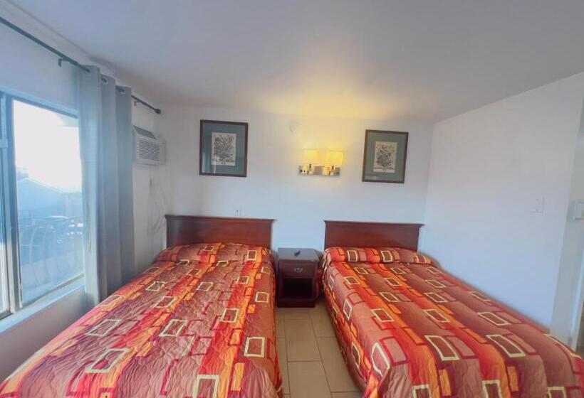 غرفة قياسية, Dry Dock Motel