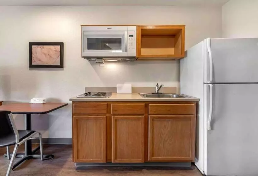 スタンダードルーム, Extended Stay America Select Suites  Indianapolis  West