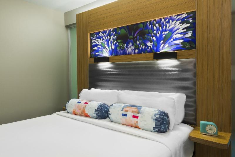 غرفة قياسية سرير كينج, Aloft Tallahassee Downtown