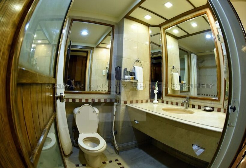 اتاق اجرایی, Crown Plaza Islamabad