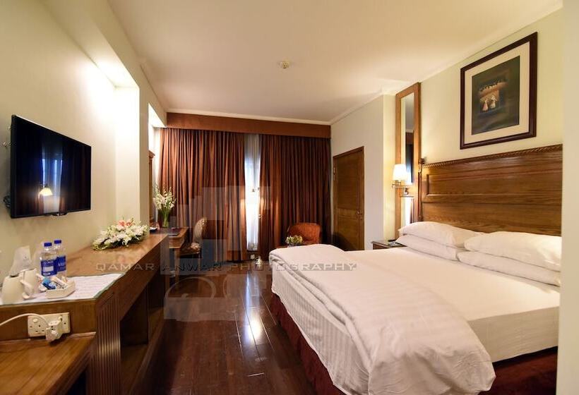اتاق اجرایی, Crown Plaza Islamabad