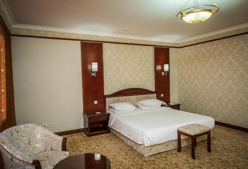 سوییت, G Empire