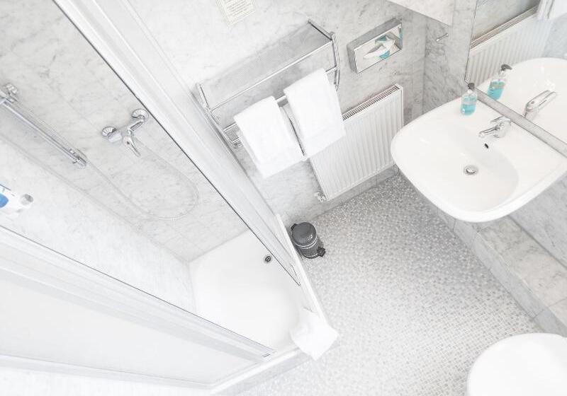 اتاق استاندارد, G Empire