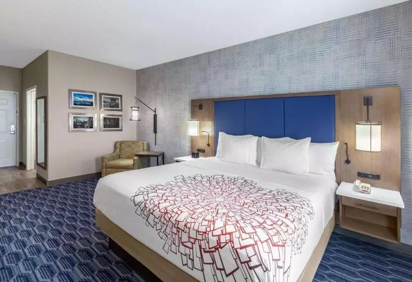 キングサイズベッドのスタンダードルーム, La Quinta By Wyndham Houston Channelview