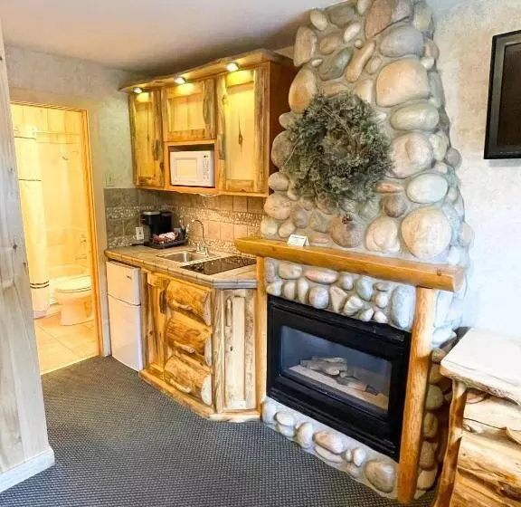 デラックススイート, Spirit Lake Lodge