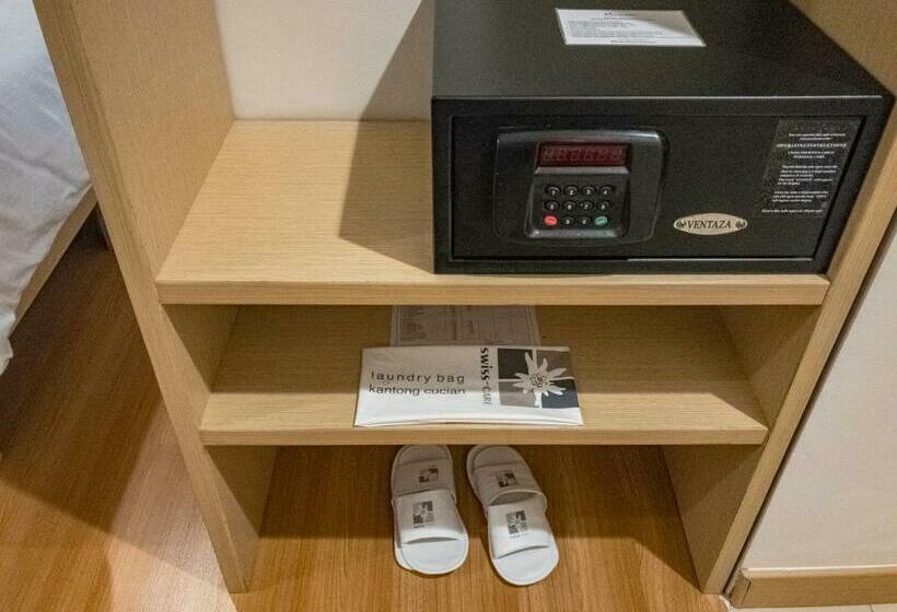 Номер Executive, Swiss Belinn Panakkukang