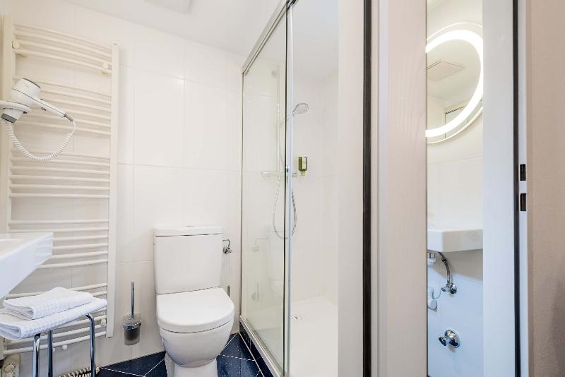 Номер Executive, Swiss Belinn Panakkukang