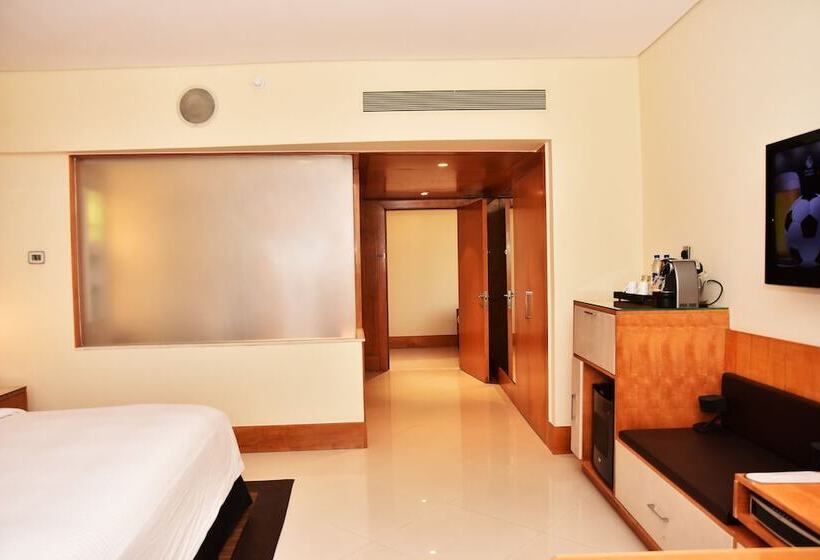 Executive Room, Lagos Continental
