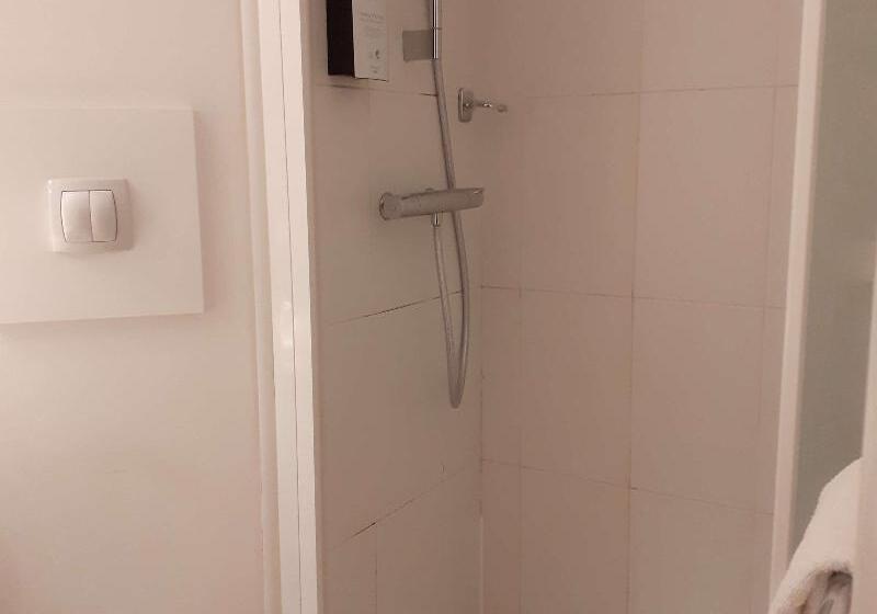 豪华房间, Kristal Hotel Kupang