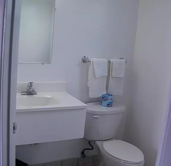Standard-huone, Economy Inn