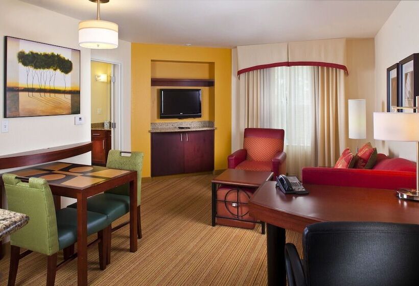 Люкс, Residence Inn By Marriott Covington Northshore