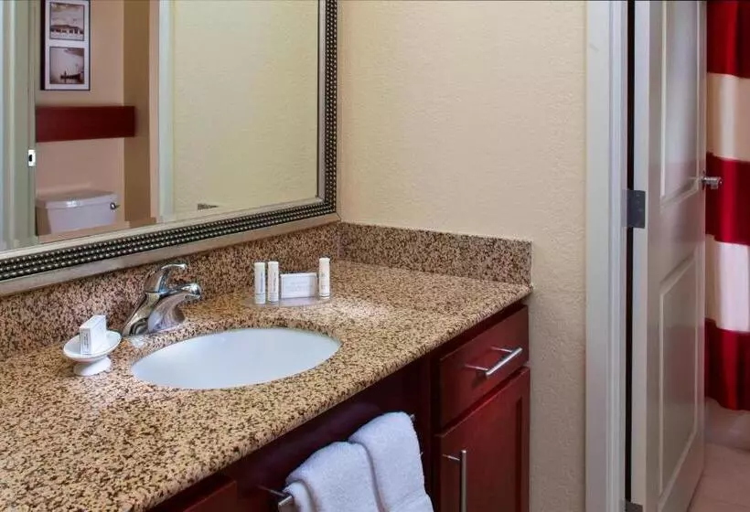 Sviitti 2 Makuuhuonetta, Residence Inn By Marriott Covington Northshore