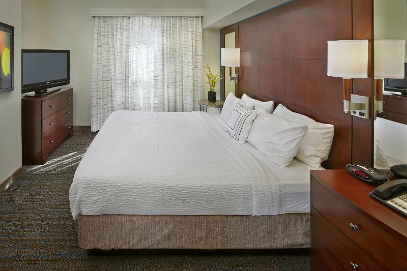 جناح, Residence Inn By Marriott Waldorf