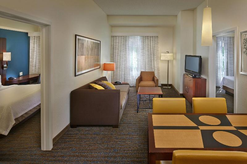 스탠다드 스튜디오 킹침대, Residence Inn By Marriott Waldorf