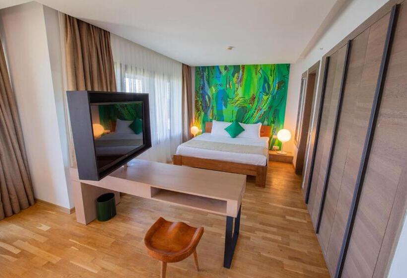 Представительский номер с видом, Palmalife