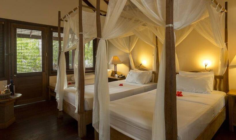 ویلای سوپریور 1 خوابه, Filitheyo Island Resort