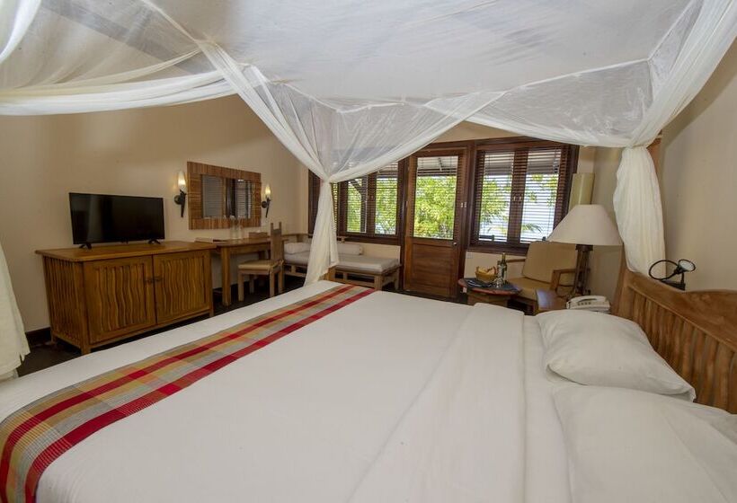 ویلای سوپریور 1 خوابه, Filitheyo Island Resort