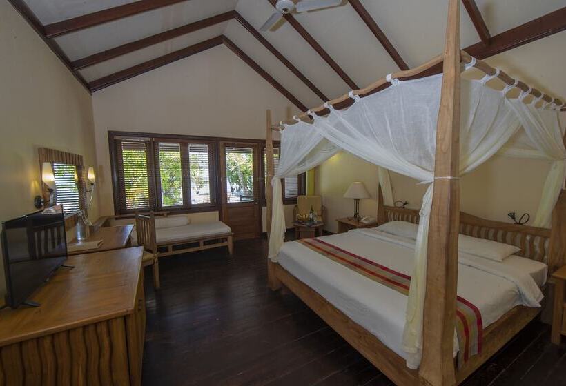 ویلای سوپریور 1 خوابه, Filitheyo Island Resort