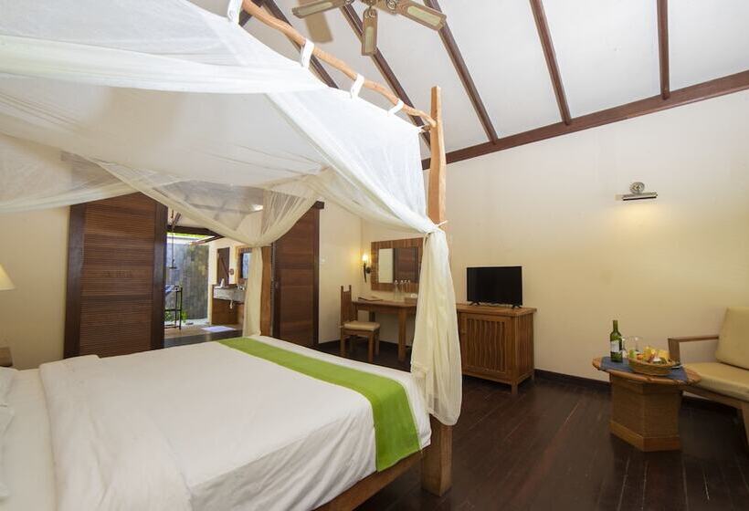 ویلای لوکس 1 خوابه, Filitheyo Island Resort