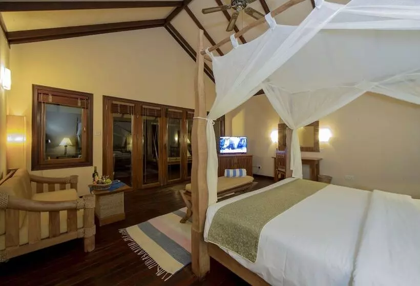ویلای 1 خوابه, Filitheyo Island Resort