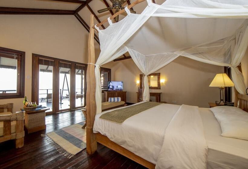 ویلای 1 خوابه, Filitheyo Island Resort