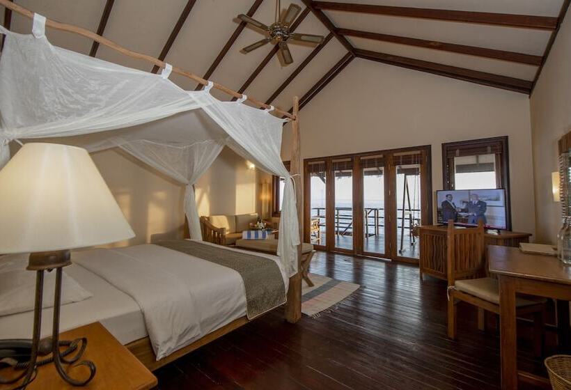 ویلای 1 خوابه, Filitheyo Island Resort