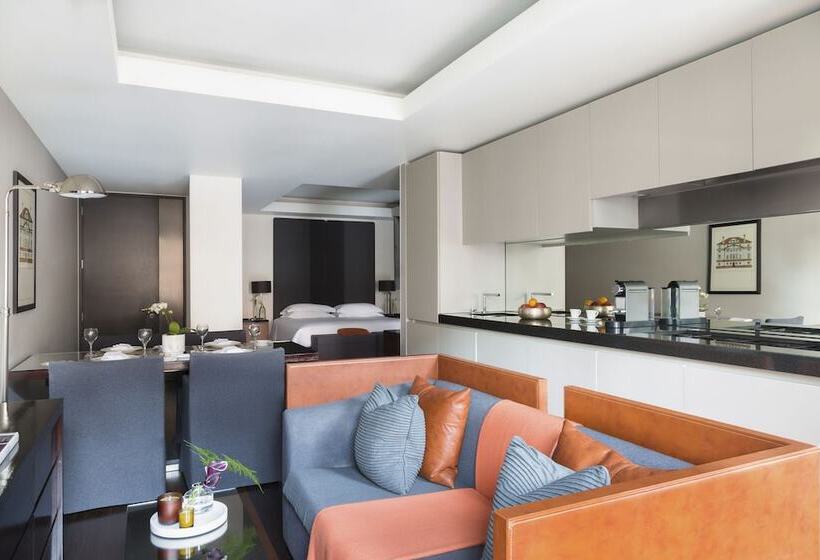 إستوديو ديلوكس, Grosvenor House Suites