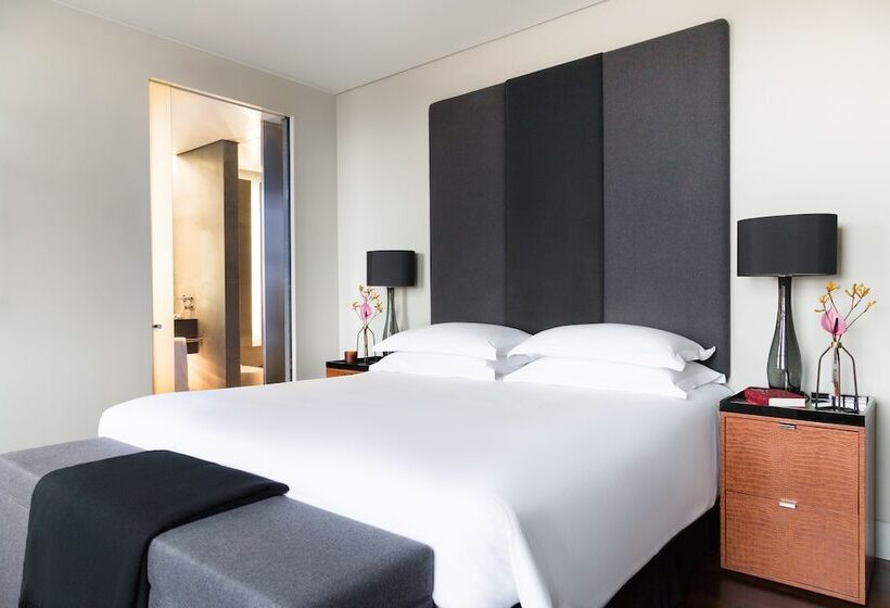 جناح ديلوكس, Grosvenor House Suites